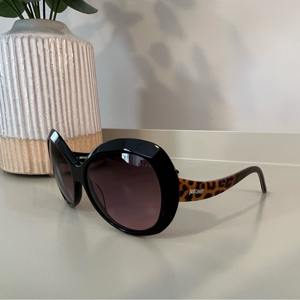 💯% AUTHENTIC ❤️ JUST CAVALLI Sunglasses Leopard *MOB WIFE* 💅💎